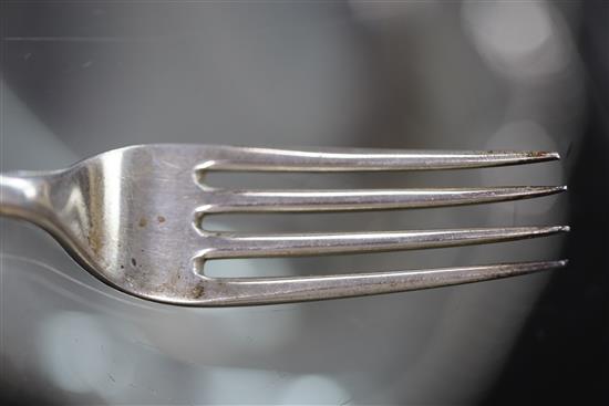 A Victorian part canteen of Scottish silver single struck Queens pattern flatware, by William Clarke Shaw, Glasgow, 1860, 132.5 oz.